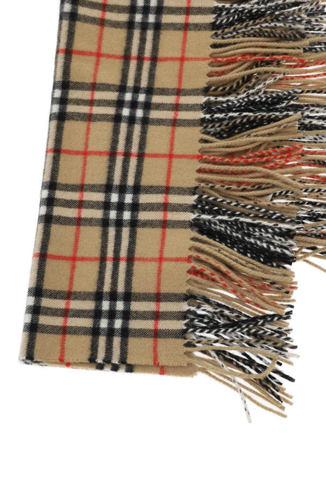 BURBERRY ered



"happy cashmere checkered